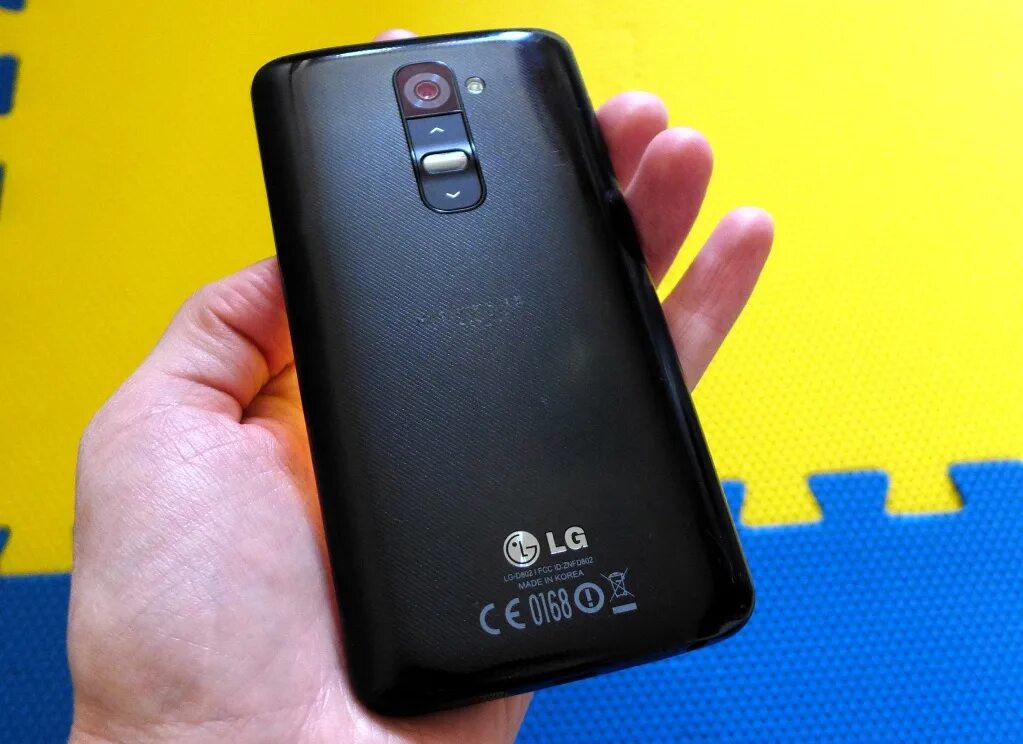 Кнопочный телефон lg 0168. Ce0168. Лж 0168. Lg 0168. Lg ce0168.