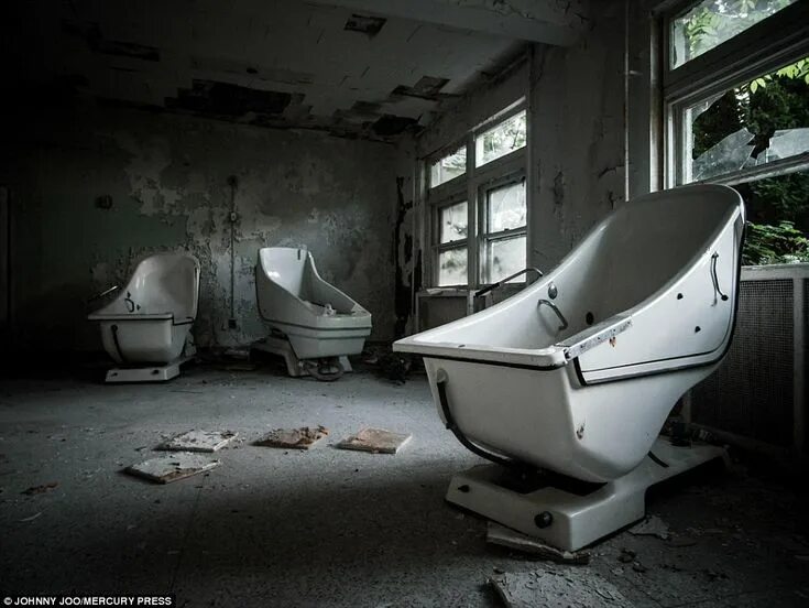 New York’s abandoned TB hospital that has lain deserted for 20 years Abandoned h