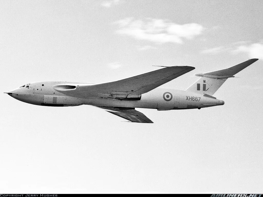 H page. Handley h.p 80 victor. бомбардировщика handley-page h.p.80 victor (прототип wb 771).
