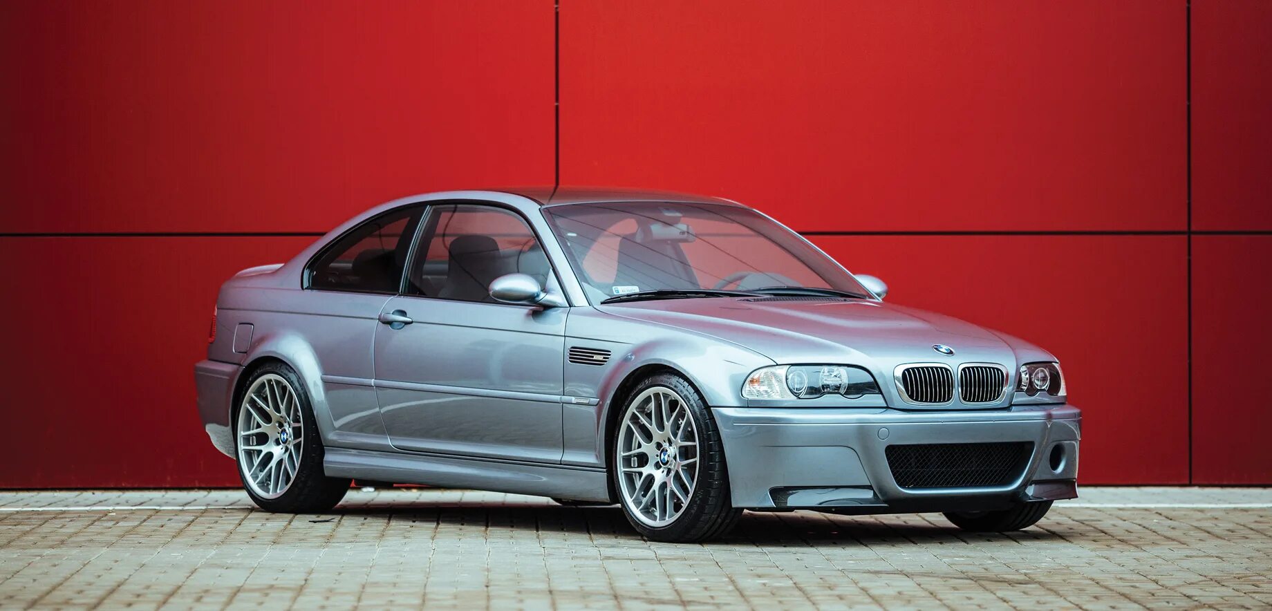 Автомат е46. BMW m3 CSL. BMW m3 e46 CSL. BMW 3 e46 CSL. BMW m3 2000.