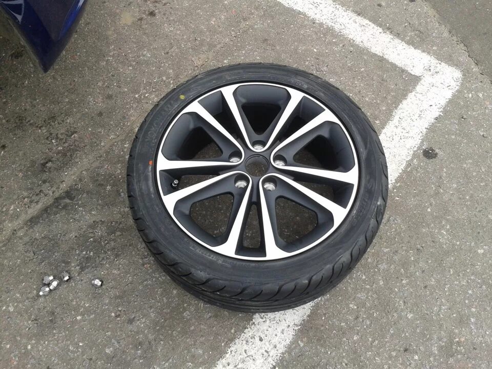 225/45 R17 BS. Колесо 225/45 r17. Резина 225 45 r17 лето Kia Ceed. 225/45 R17 диски. Колеса 225 45 купить