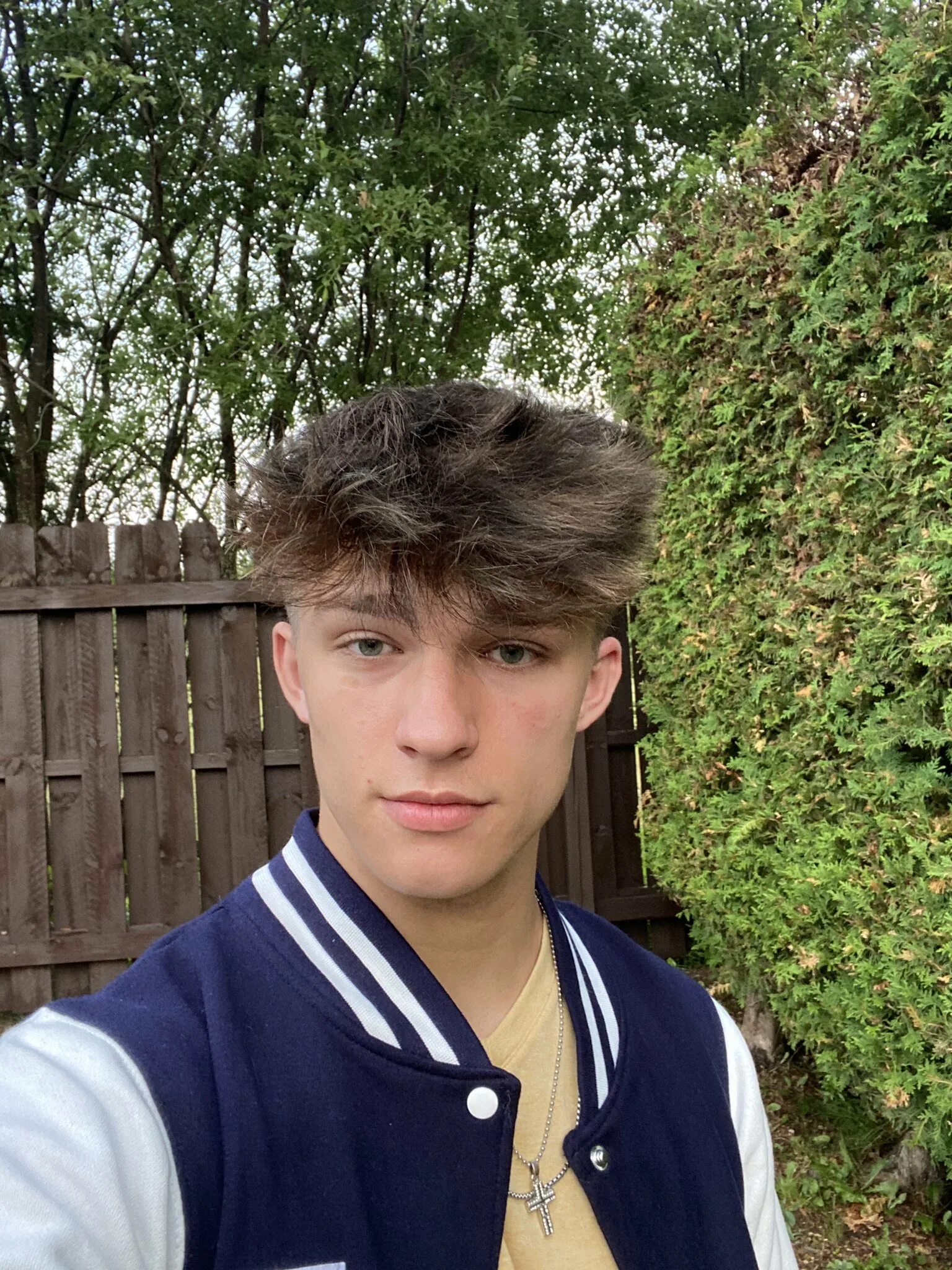 Алекс сампсон певец. Алекс сампсон. Alex sampson. Alex sampson возраст. Алекс сампсон певец.