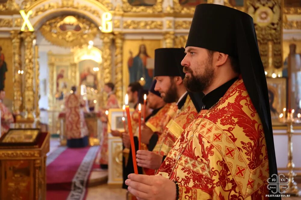утреннее правило с митрополитом иларионом слушать. алфеев кострома. последование ко святому причащению. митрополит иларион встретился с баптистами. телеканал союз утреннее правило.