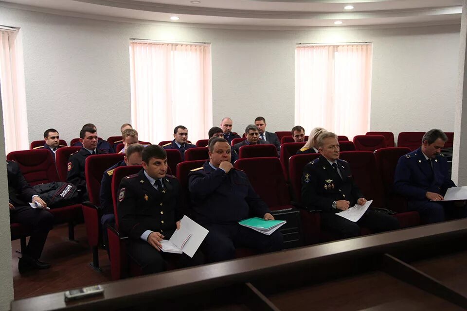 Приставы майкоп. Судебный участок 6 майкоп. 310 судебный участок краснознаменск. Судебный участок 6 майкоп. Судебный участок 9 петрозаводск.