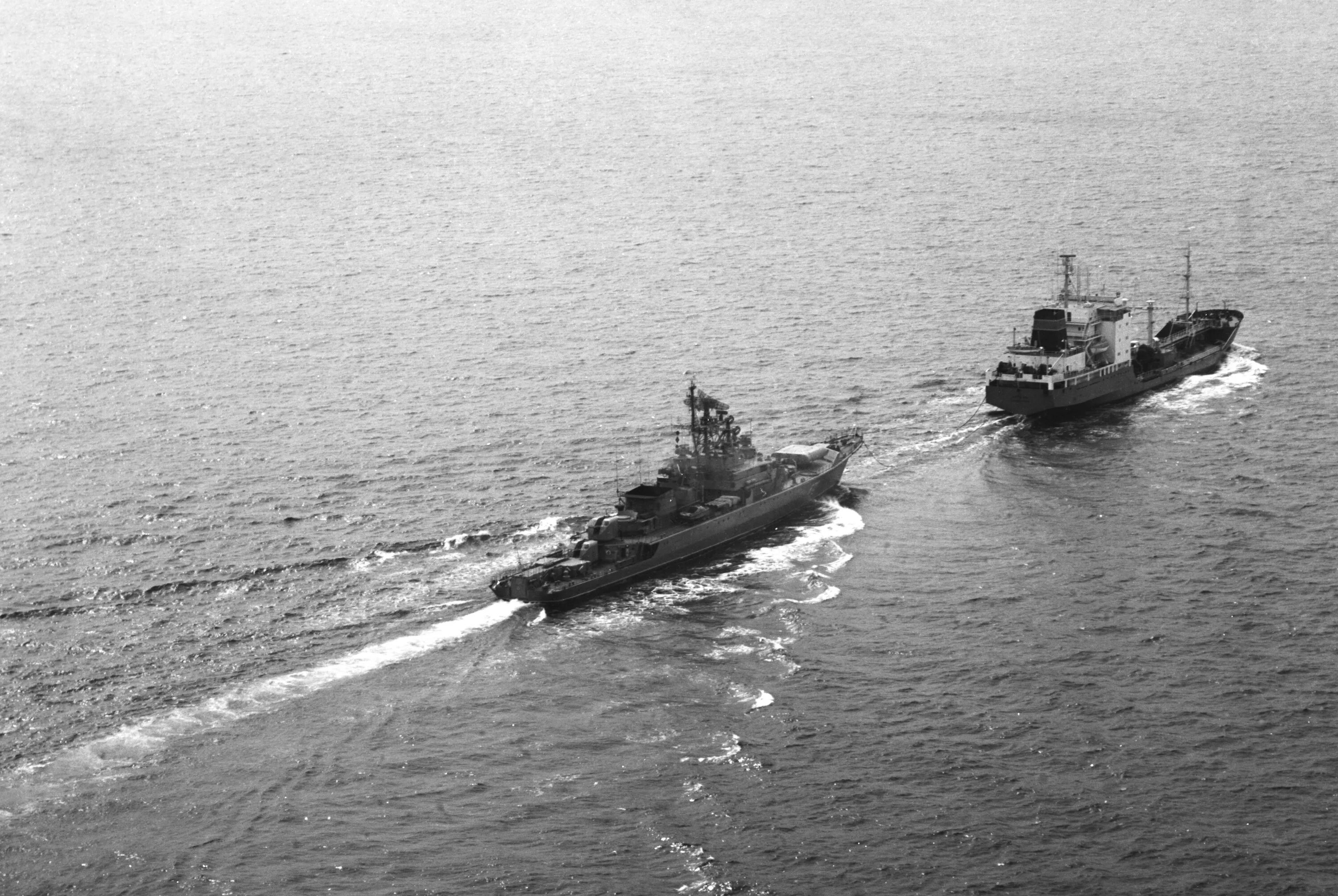 Корабль бпк севастополь 1974 год. Сторожевой корабль 50 проекта кобчик. Бпк 1134. Севастополь 1986 год. Киров атомный крейсер.