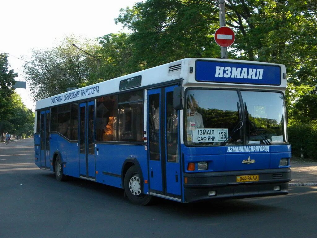 Автобус м90. Автобус 2 москва. Икарус 250 93. Электробус м16. 90 маршрут воронеж 2016.