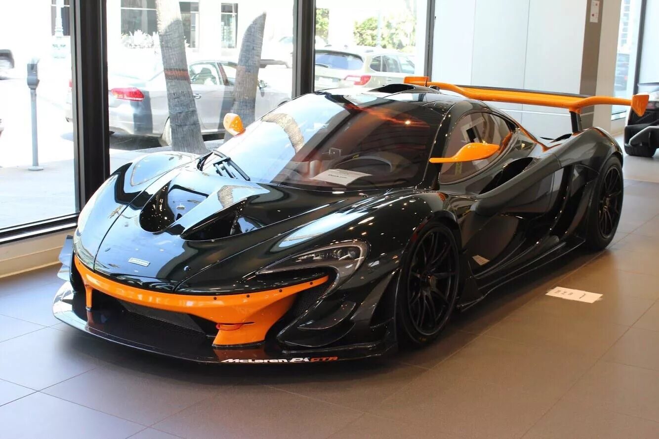 "р 195 ех 178" фото McLaren MP4-12C. Россия