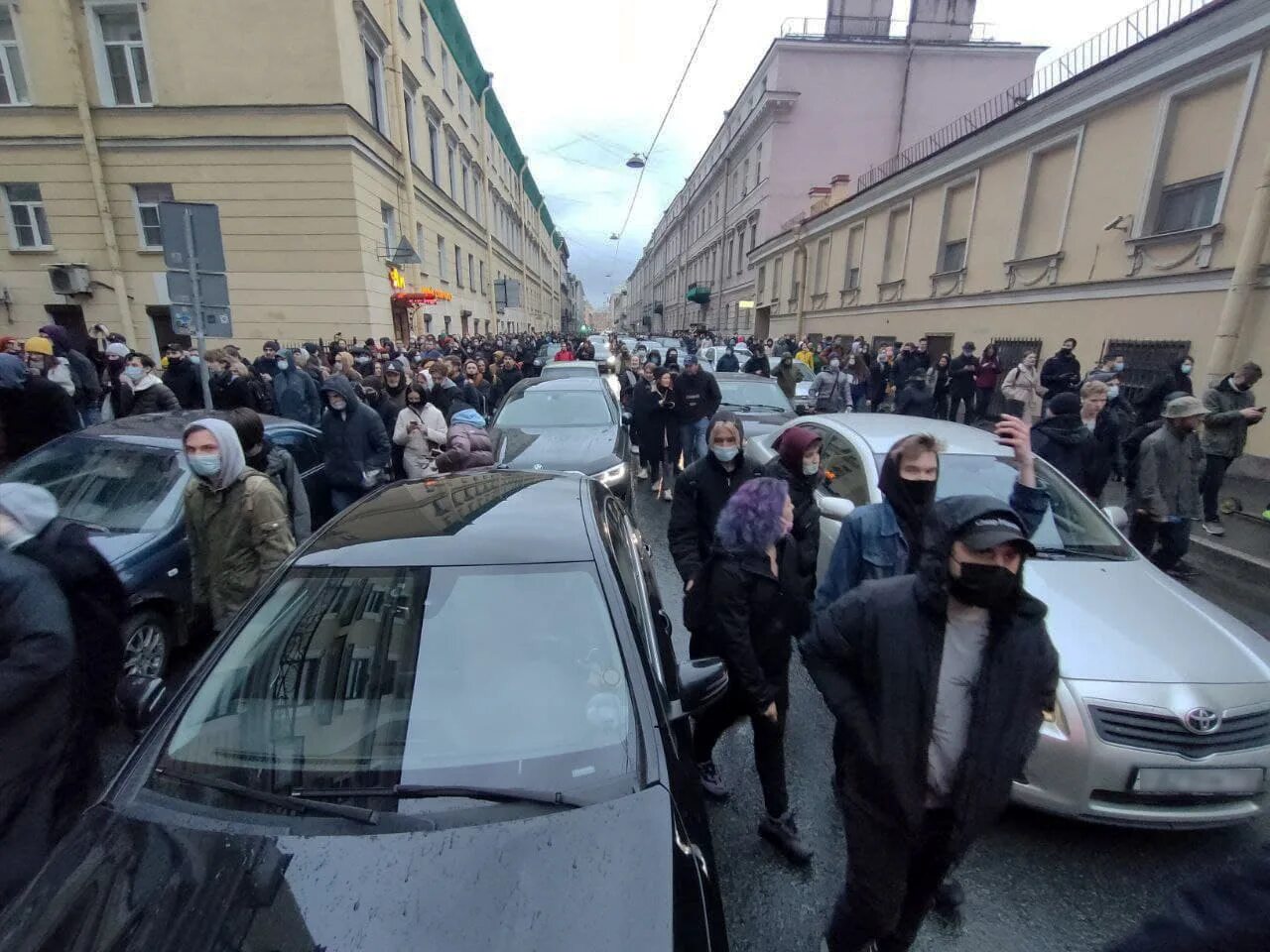 Митинг в питере 2024. Гороховая Грибоедова.