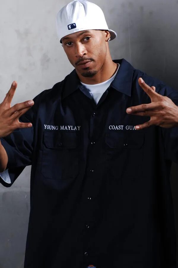 Скачать Песни Young Maylay