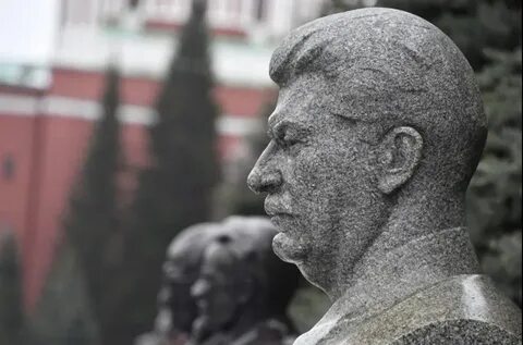 Бюст сталина