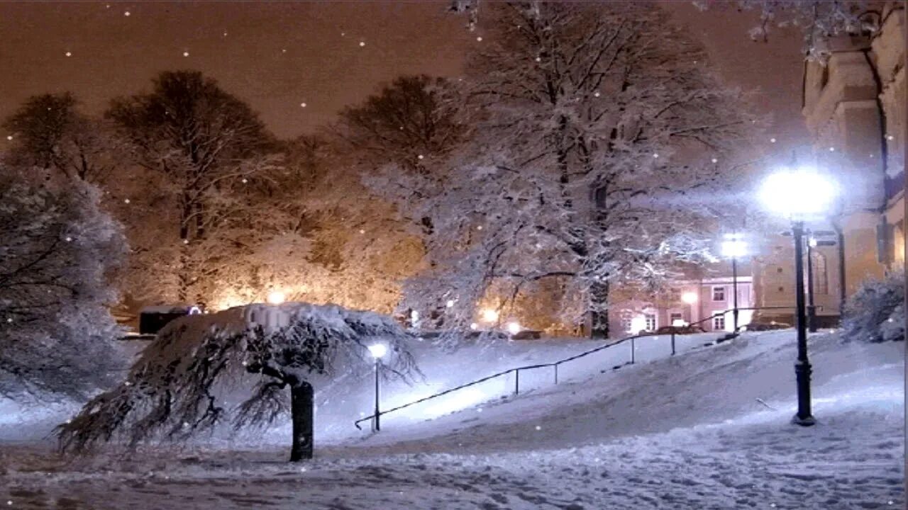 Зимний вечер. Евгений лушпин сумерки. Зимняя деревня. Зимний вечер в деревне. Зимний вечер.