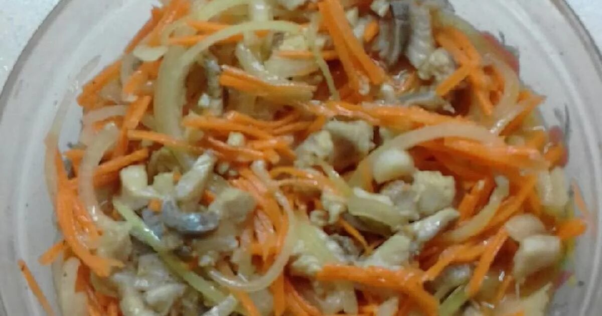 сельдь хе по-корейски. корейская закуска (сельдь с морковью по корейски) 400г. хе из сельди по домашнему. рыба хе со скумбрии. хе из сельди по домашнему.