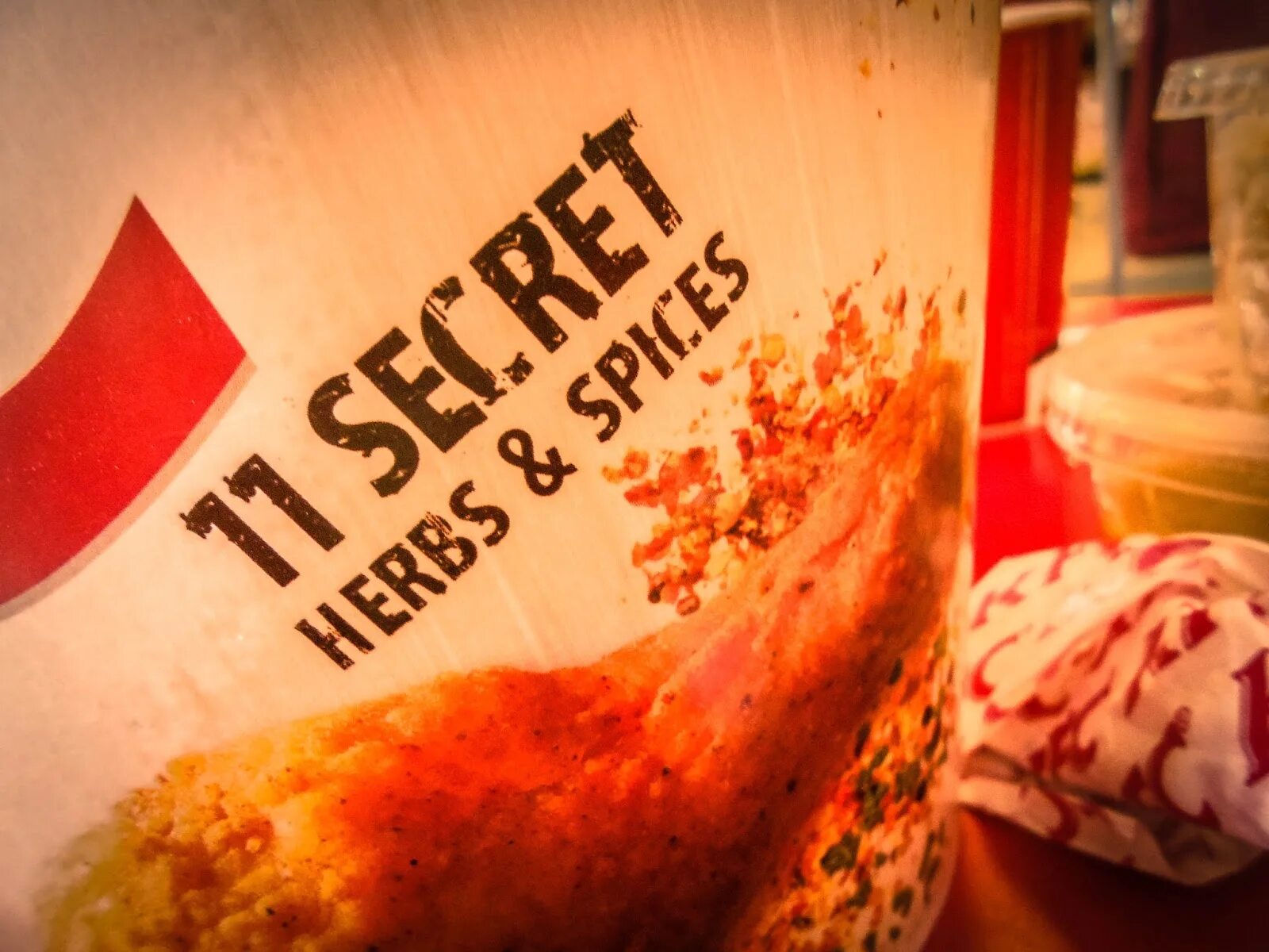 Реклама кфс 2022. Kfc 11 11. Kfc 11 11. Admonitor kfc 2019. Papercraft kfc bucket.