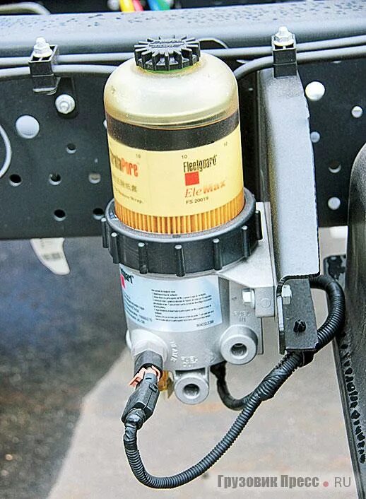 Сепаратор faw. Фильтр топливный сепаратора фав. Фильтр - элемент faw j6 топливный е5 (1105050-2007/a). Фильтр топливный сепар faw 1105050-2007/а faw. Сепаратор фав j6.