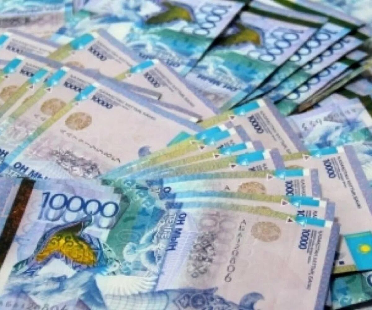 1 000000 тенге. Тенге. крупные купюры тенге.