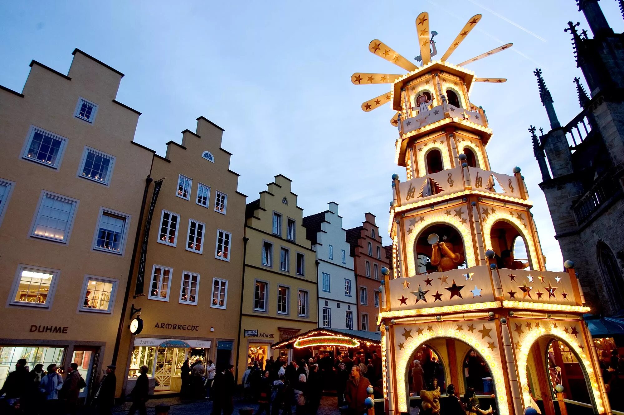 Оснабрюк германия. Osnabrück Германия. Город Оснабрюк. Верденбрюк город в Германии. Оснабрюк Германия достопримечательности.