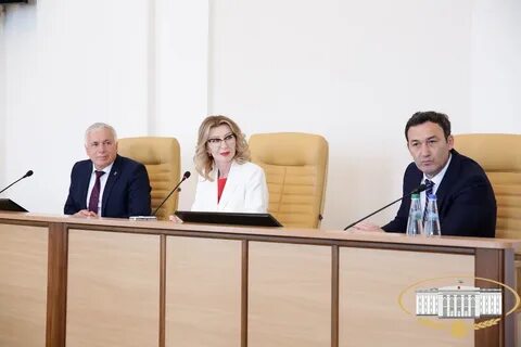 Заседание объявляю закрытым