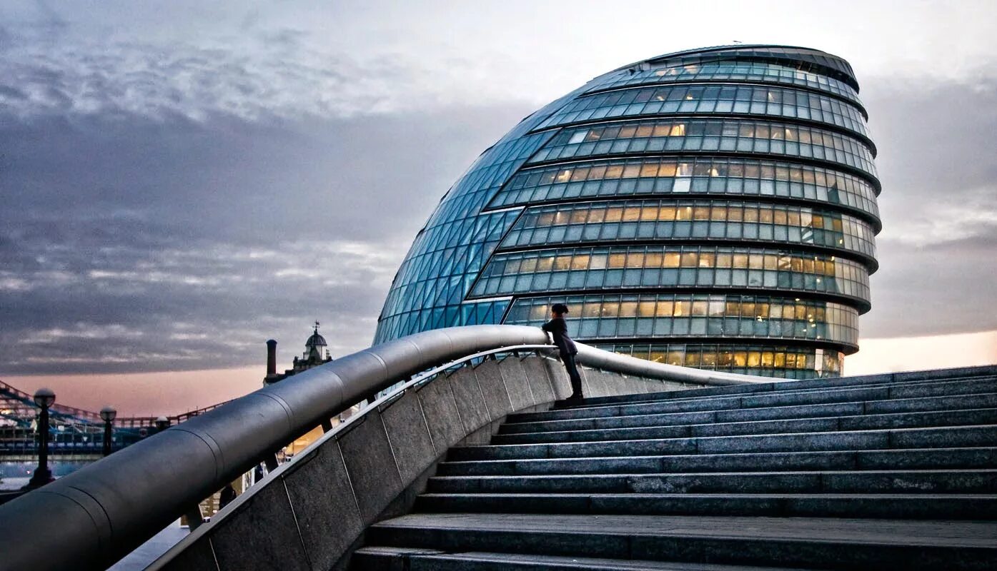 Здание мэрии большого Лондона н Фостер. City hall перевод на русский