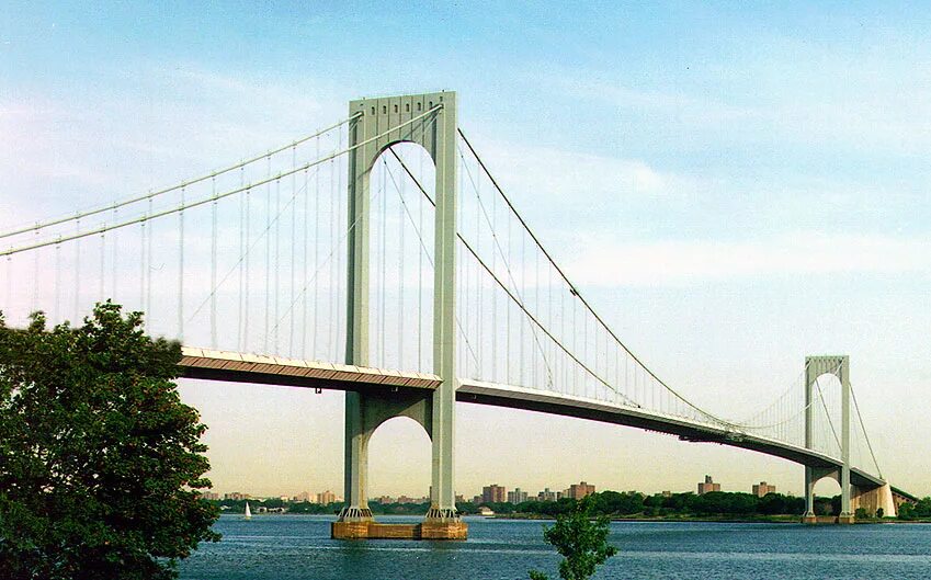 Длинный пролет. Мост Бронкс - Уайтстоун. Bronx мост. White Bronx Bridge. Марка мост у университета.