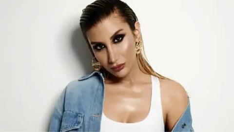 İrem Derici biyografisi! 