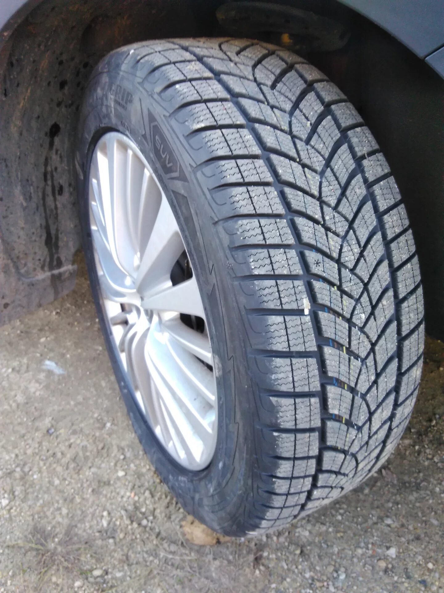 Ultragrip performance suv. GOODYEARULTRAGRIP Ice SUV Gen-1 зима 225/55 r18 102t. Goodyear ULTRAGRIP 256 60 r18. Goodyear Ultra Grip Performance SUV Gen-1 235/60 r18 107 зимняя. Goodyear ULTRAGRIP 500 225/45 r18.