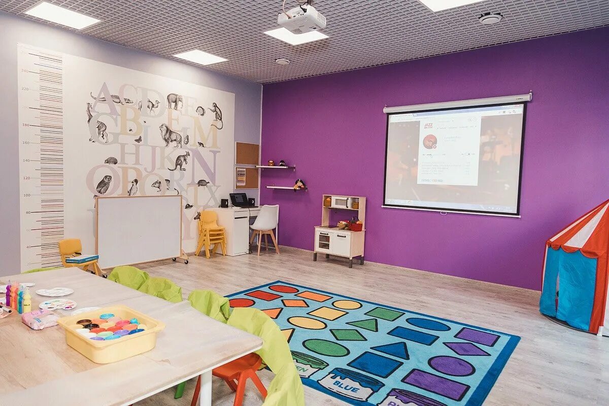 Детский сад discovery кунцево. Английский детский сад discovery. Английский детский клуб дискавери москва. Сад discovery. Детский сад discovery москва.