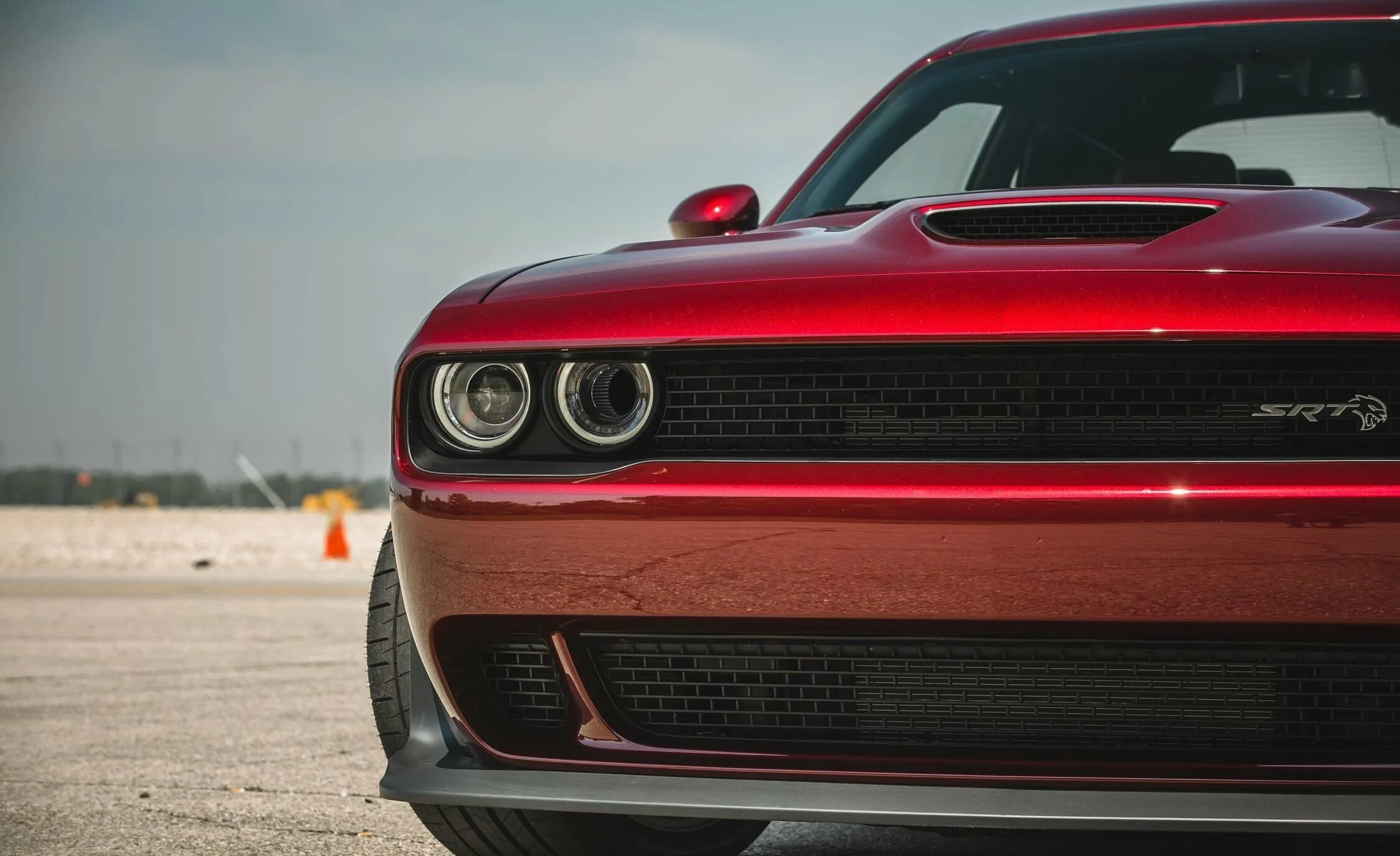 Челленджер хелкат. Dodge Challenger srt Hellcat. Dodge Challenger Hellcat. Dodge Challenger srt 4к. Додж Челленджер Хелл кет.