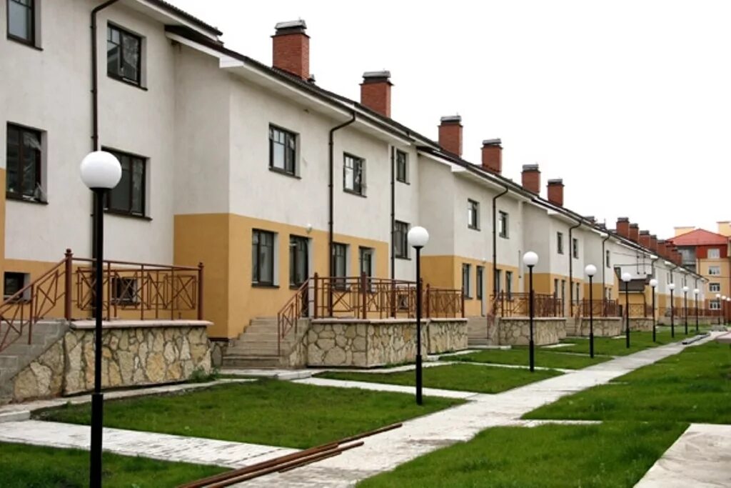 сестрорецк всеволода боброва 25. таунхаусы в сестрорецке. лисий нос дуговая 2. таунхаус сестрорецк. дубковское шоссе 40 сестрорецк.