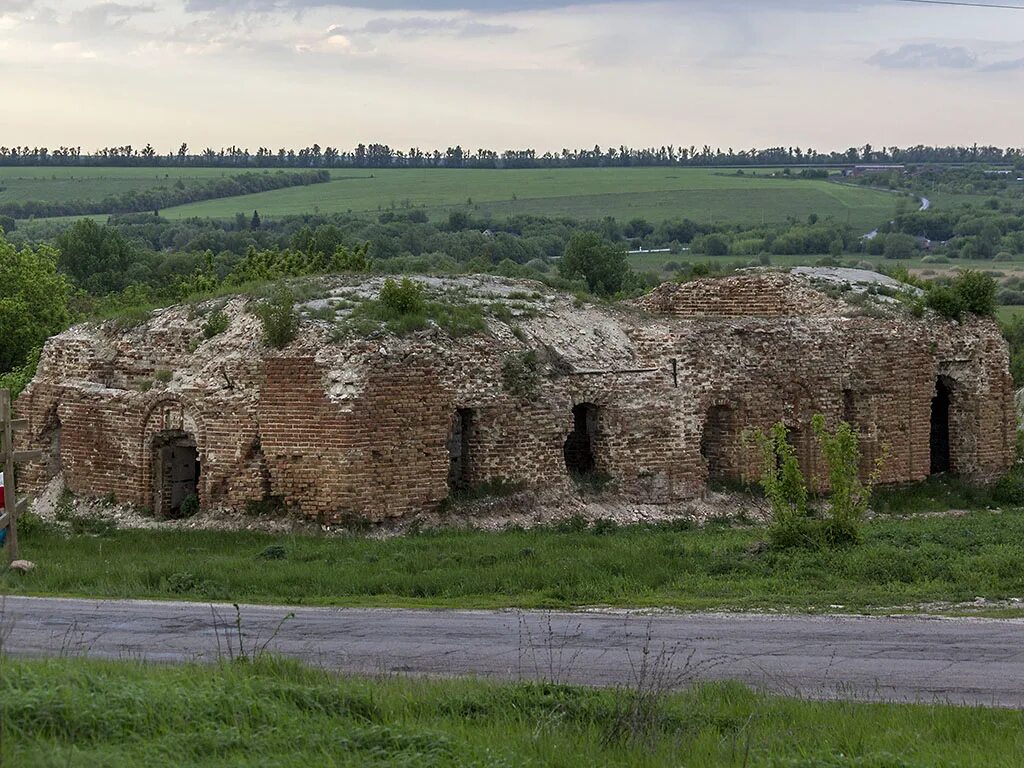 Церковь Белгородская область деревня. Белгород заброшенные села. Достопримечательности села Солоти Белгородской. Заброшенные храмы Белгородской области.