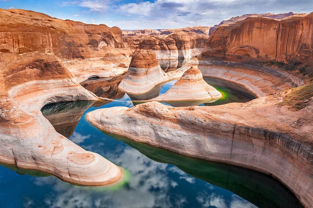 Невероятное красивое видео. Озеро Пауэлл reflection Canyon. Каньон Глен Аризона США. Гранд каньон Австралия. Гранд каньон озеро.