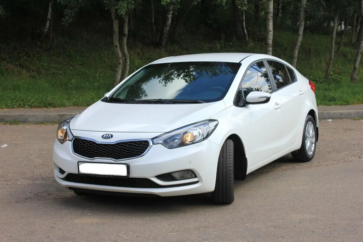 Кия Серато 3. Kia Cerato 2014 белый. Киа Церато 2014 белая. Белая Киа Серато 3.