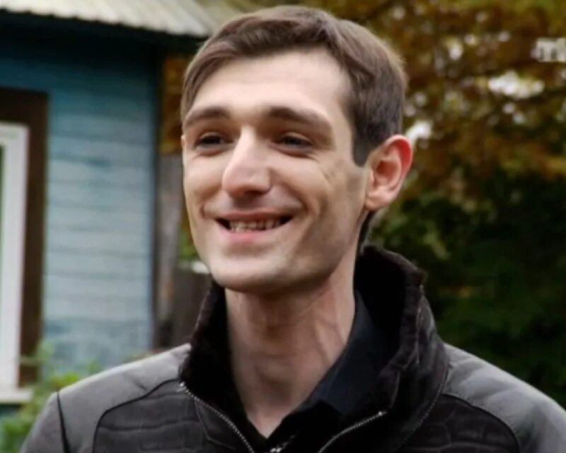 Сашка тут. Сашка тут. Сашка. Сашка тут. Саня мем.