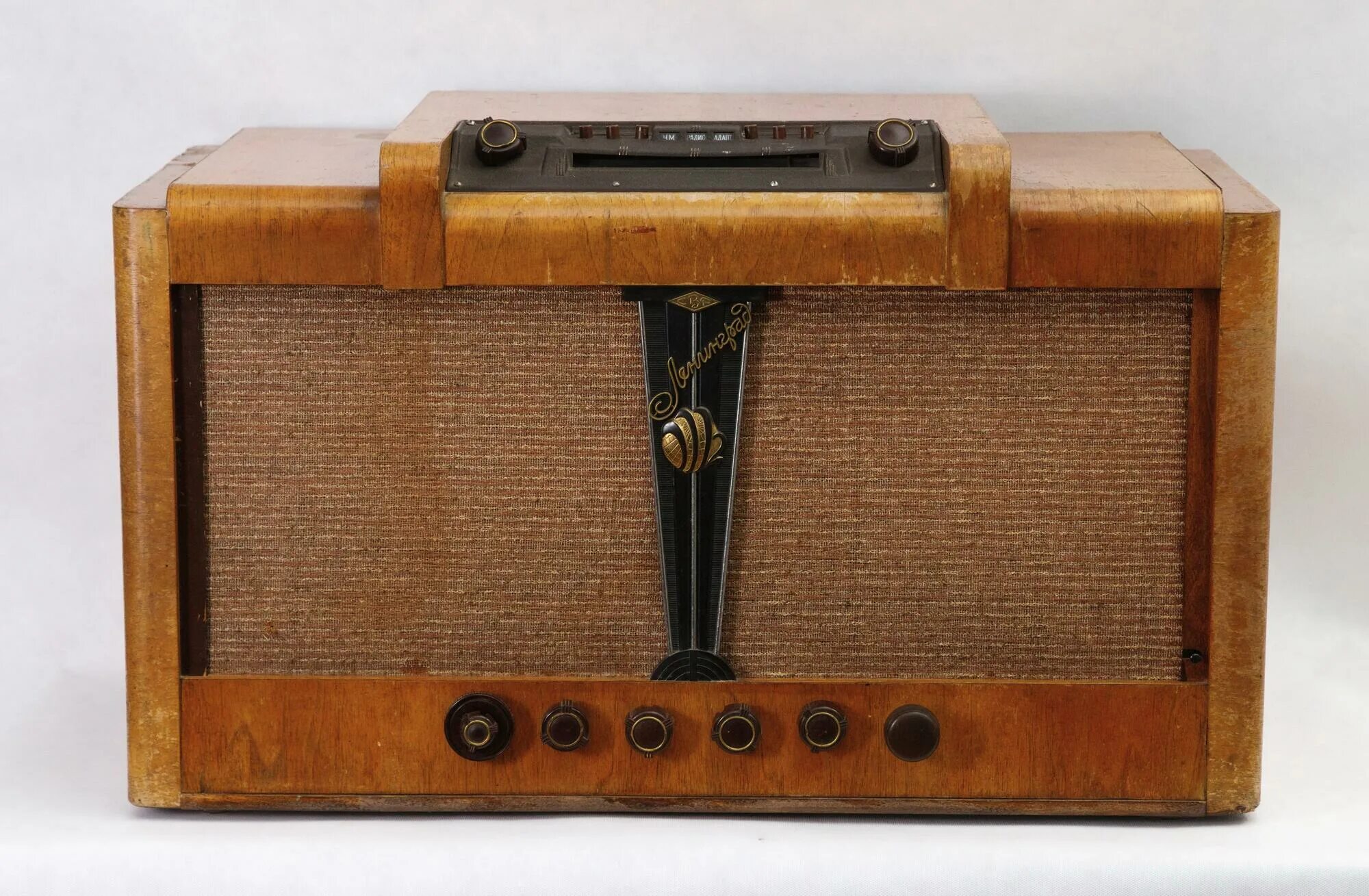 Телевизионный приёмник "ленинград т-2". Телерадиоприемник ленинград т2. Телевизор ленинград т1. Телевизор ссср "ленинград т-2" платы. Ленинград т 2.