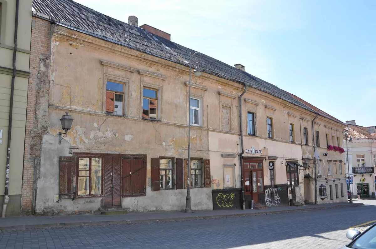 Вильнюс 9. Вильнюс здание цк компартии. Вильнюс 9. 9 мая в вильнюсе. Сейм литвы здание.