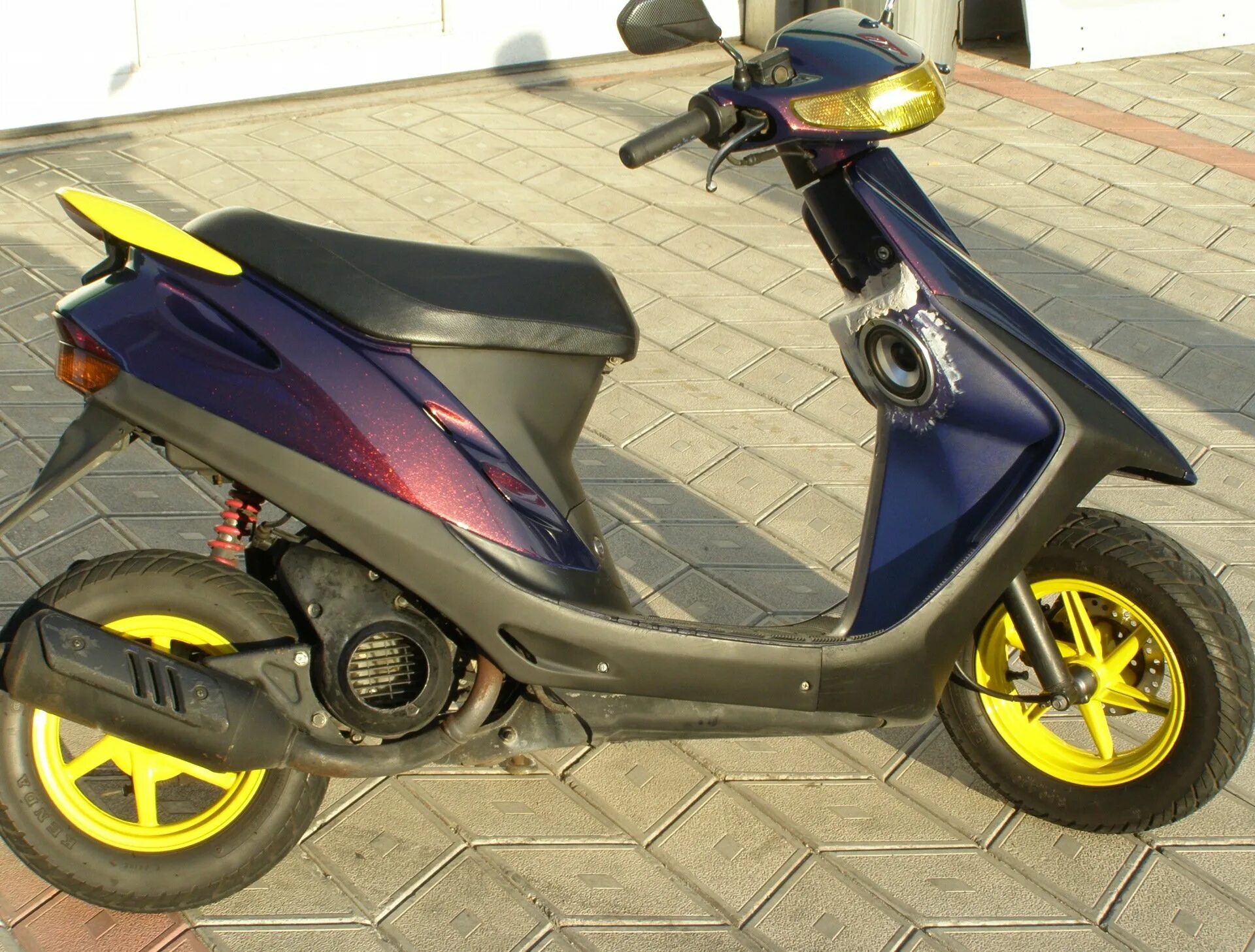 Покраска honda dio 34. Хонда дио 35 zx. Цвета мопеда. Цвета мопеда. Цвета мопеда.