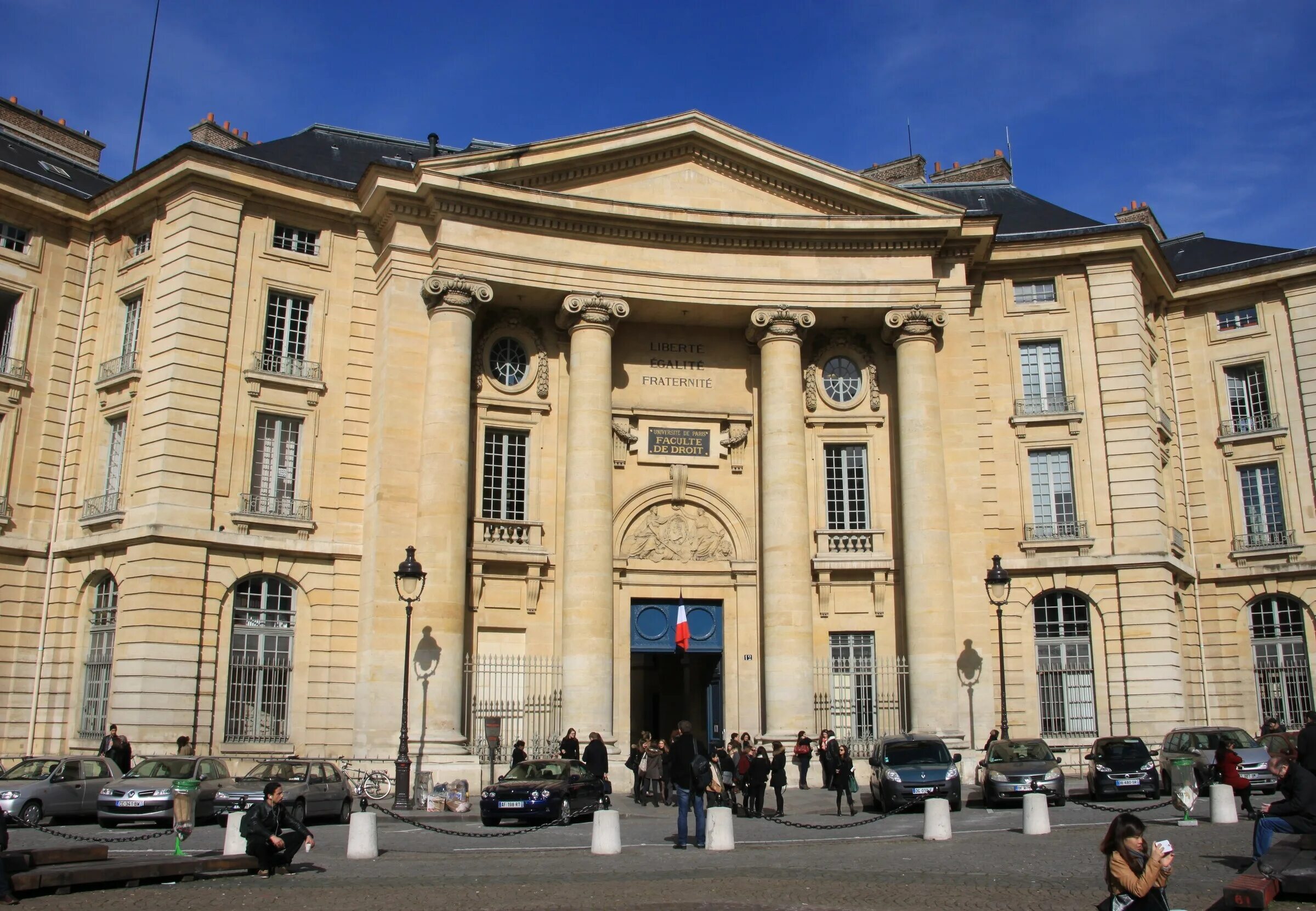 сорбонна университет факультеты. обсерватория научного факультета у сорбонны. университет сорбонна во франции здание. университет париж i — пантеон-сорбонна. сорбонна университет факультеты.