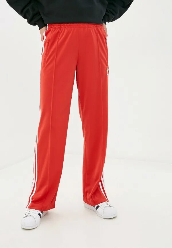 Брюки adidas Originals Firebird TP. Брюки спортивные Firebird TP PB adidas Originals. Штаны adidas Originals красные. Брюки спортивные adidas Originals fm9896.