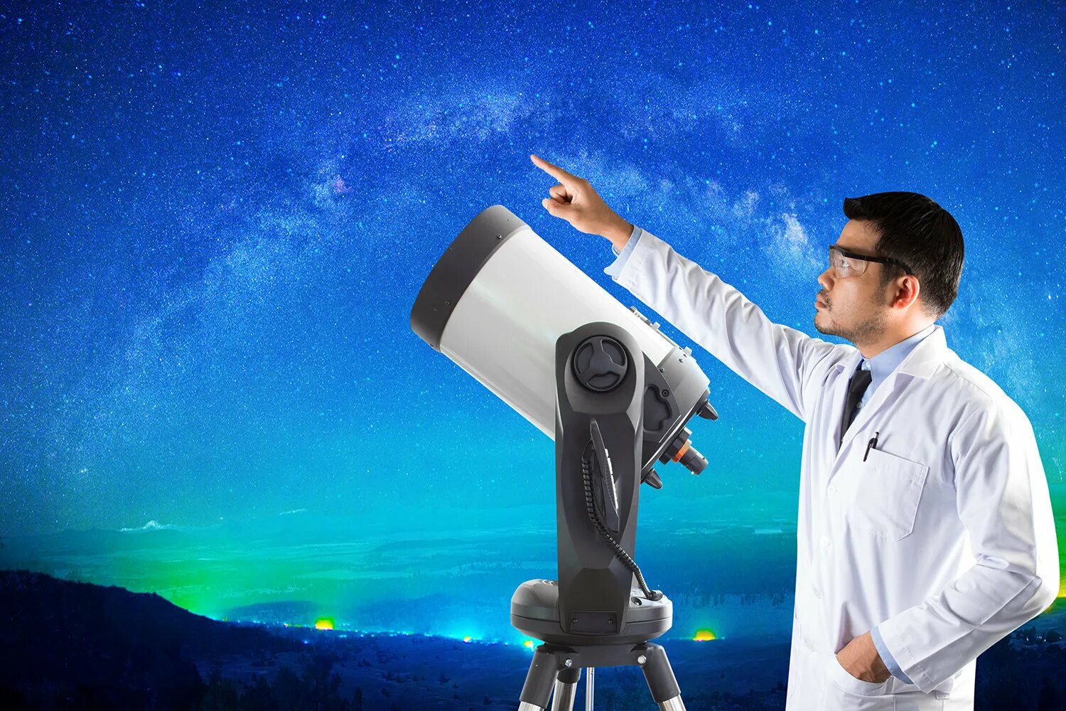 интервью it. креативная молодежь. People are talking about their jobs. Read question. People are talking about their jobs.