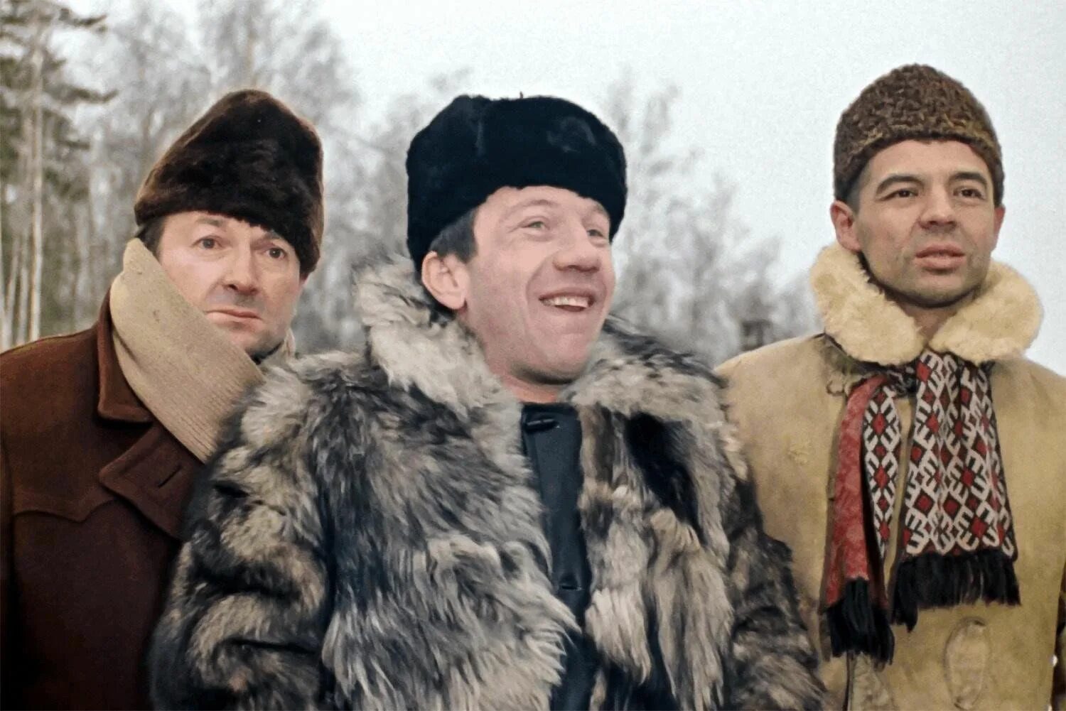 Сцена из джентльмены удачи. Джентльмены удачи 1971 хмырь. советские комедии.