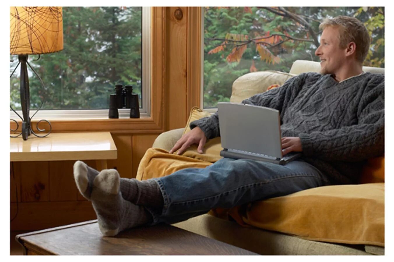 Фрилансер на море. Два фрилансера. Фрилансер картинки. Два фрилансера. «интернет-путешественник».