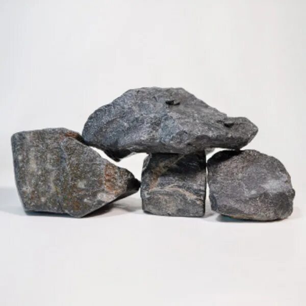 Базальт это минерал. Базальт минерал. Базальт колотый. Базальт камень фото. Базальт магматическая порода.