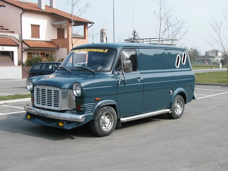 Форд транзит 1 купить. Ford Transit mk1. Ford Transit mk1 1965. Ford Transit 1962. Ford Transit 1 поколение.