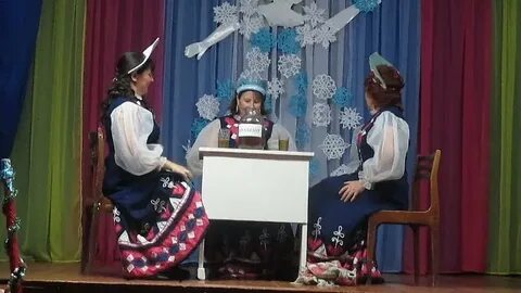 Сценка трех женщин