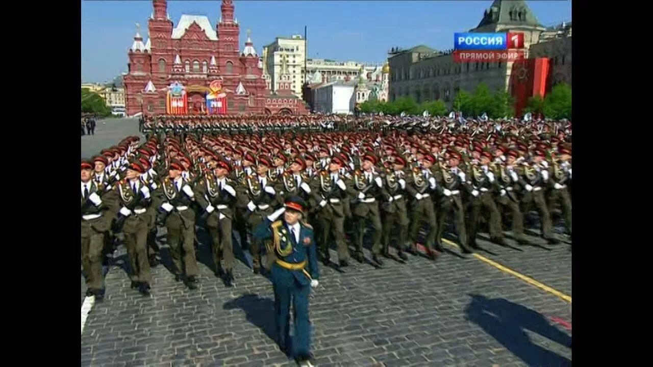 Парад Победы 2010. Парад Победы 2010 в Москве. Парад 9 мая 2010 в Москве. Меркель на параде Победы в Москве 2010. Парад 9 мая 2010