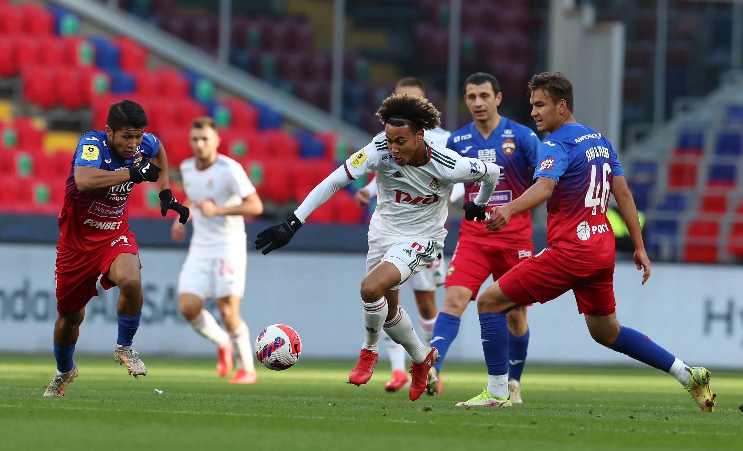 Товарищеский матч россия парагвай. Локо ЦСКА 2-1. ЦСКА Локомотив футбол. Матч ЦСКА. Локомотив ЦСКА матчи футбол.