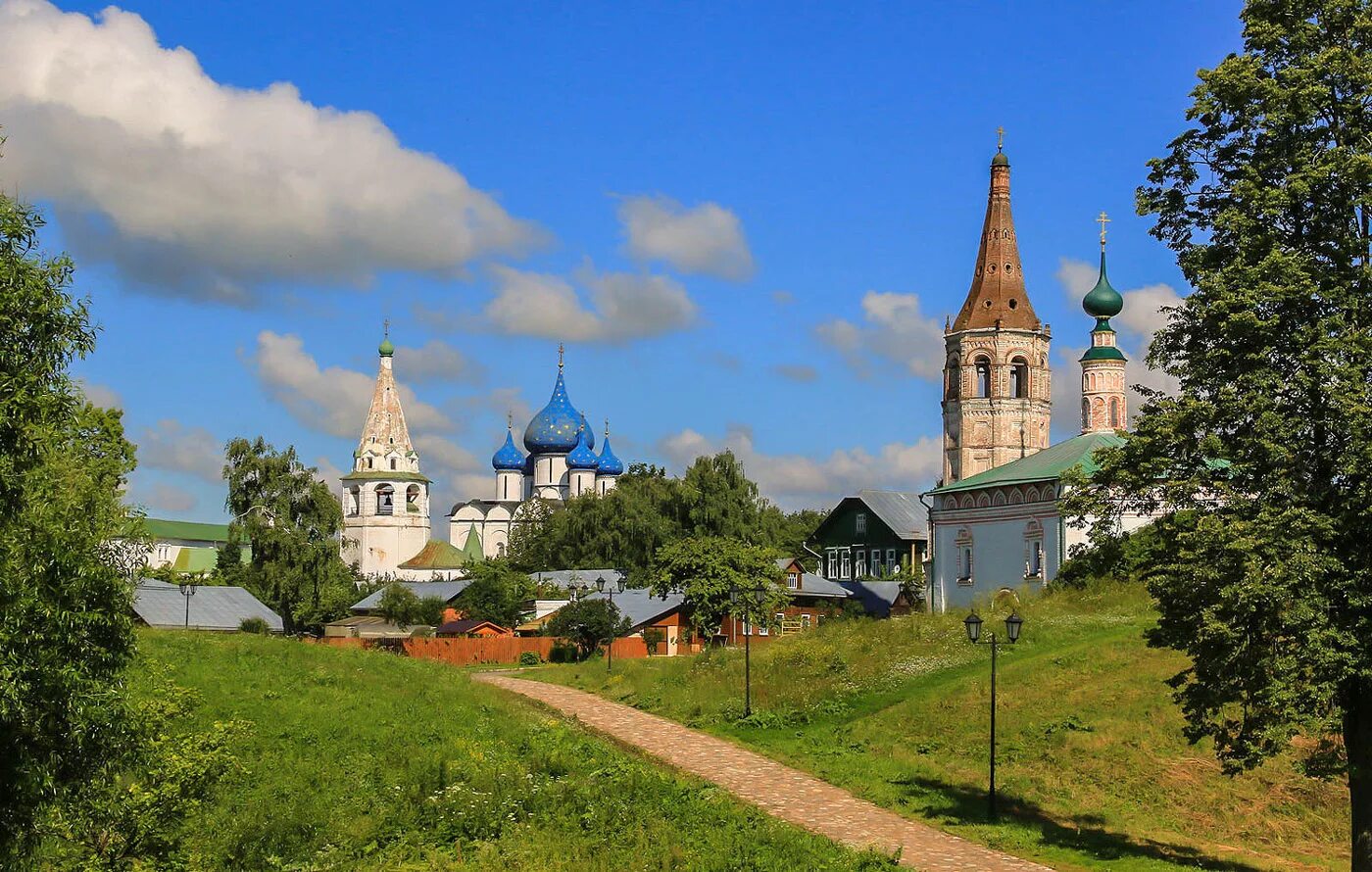 Достопримечательности суздаля фото с названиями. Суздаль город. Достопримечательство Суздаля. Суздаль исторический центр. Суздаль города Владимирской области.