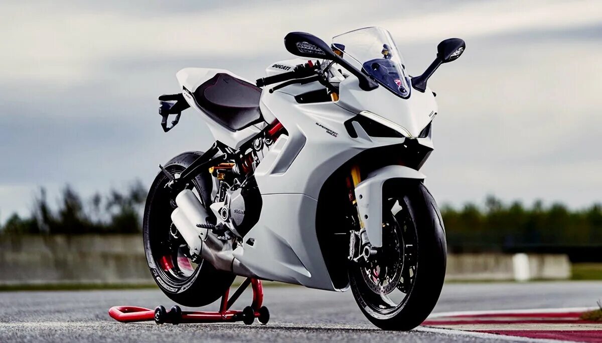 Ducati supersport 950s. Ducati supersport 950s. Ducati supersport 950. Дукати 2024 супер спорт. Ducati supersport 950.