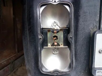 Уаз лампочка заднего фонаря