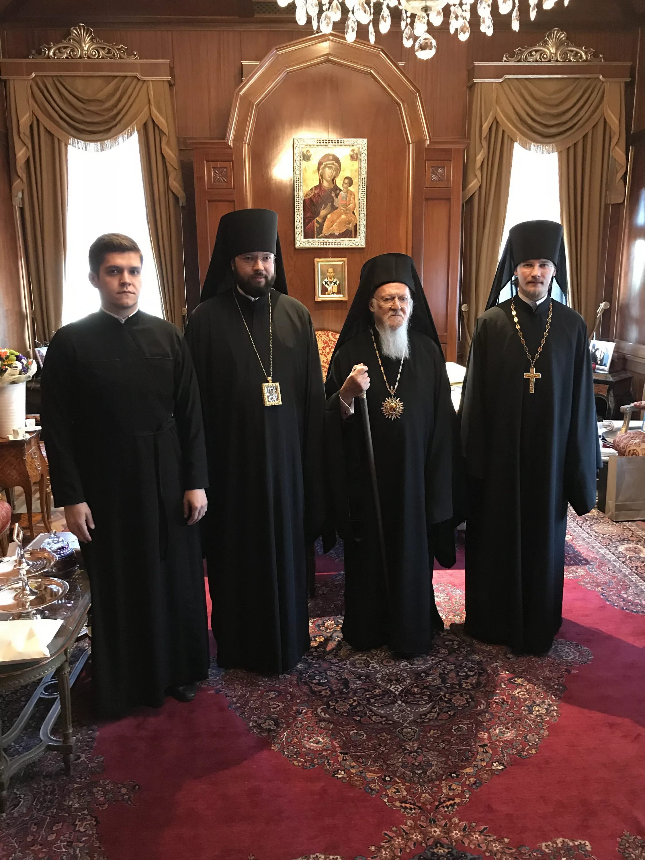 Московский патриархат официальный сайт. Сайт патриархии русской православной. Протоиерей николай при патриархе. Сайт патриархии русской православной. Серафима пикова московская патриархия.