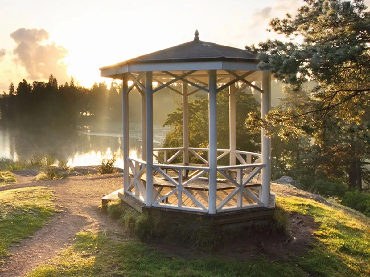Монрепо парк выборг беседка. Беседка армада маф. Беседка садовая graciya xl. Литбеседка. Газебо в саду.